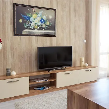 Sardinia And 公寓式酒店 圣弗拉斯