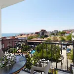 Апартхотел Sardinia And Свети Влас